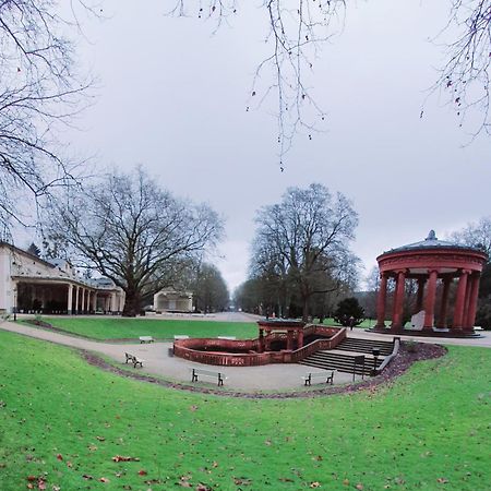 Von Privat, Grosses Zimmer Sehr Zentral In Bad Homburg Stadtmitte Bad Homburg vor der Höhe Zewnętrze zdjęcie